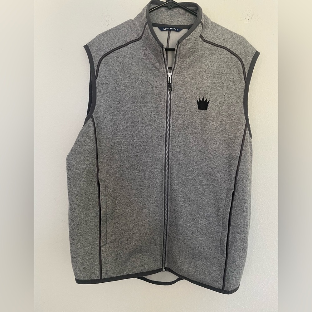 Cutter & Buck NWOT Grey Zipper Vest XL